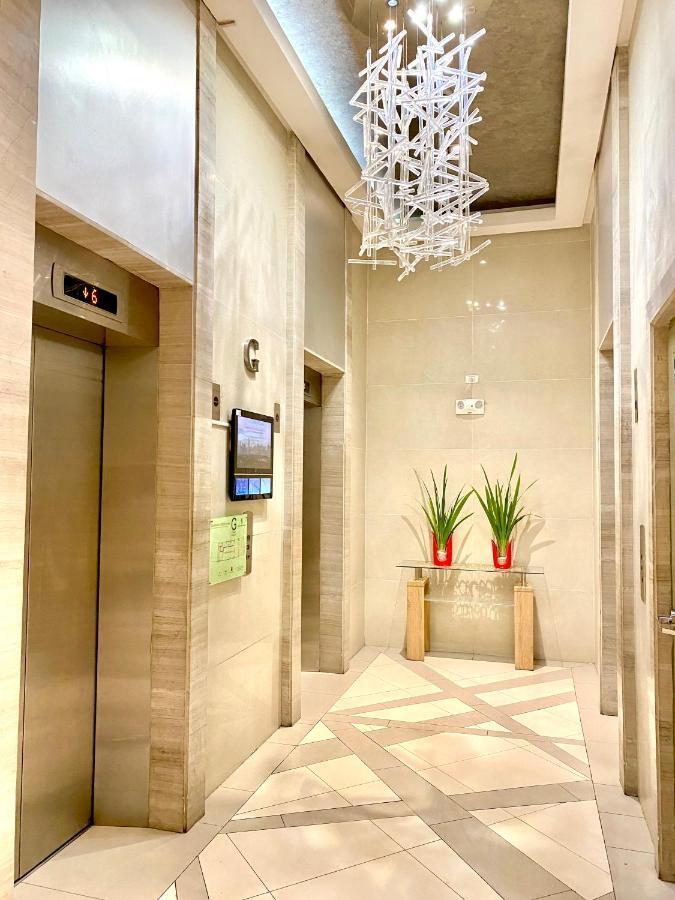 Frost At Manhattan Heights Towerb Manila Exterior photo