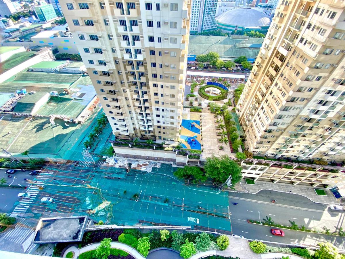 Frost At Manhattan Heights Towerb Manila Exterior photo